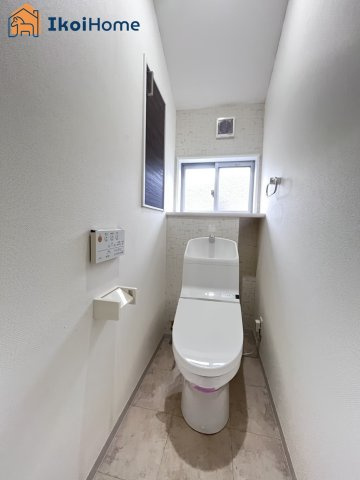 明石市大久保町大窪　中古戸建のトイレ|●年中無休：当日予約可●トイレが2か所あるので夜中も楽ちん。朝方のトイレ渋滞もなくなります。
