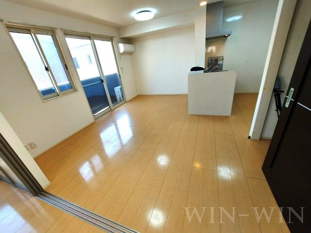 ノワール北島の居間・リビング