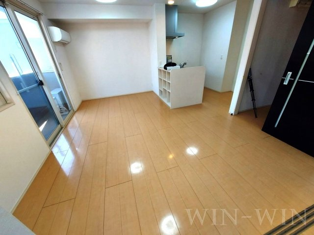 ノワール北島の居間・リビング