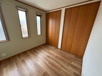 【洋室】 | 南余部　中古一戸建