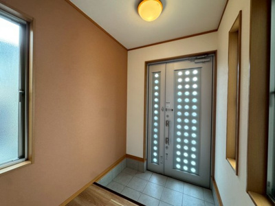 【玄関】 | 南余部　中古一戸建