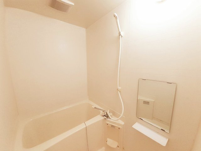 ブロッサムⅠの浴室