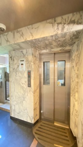 プリオーレ苦楽園のその他共用部分|エレベーター