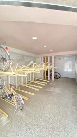 プリオーレ苦楽園のその他共用部分|駐輪場