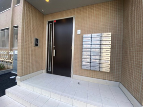 【エントランス】