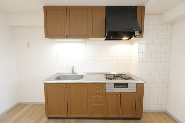 コスモリード篠崎駅前のキッチン