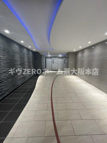 セレニテ心斎橋グランデのロビー