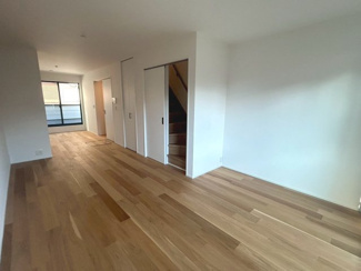 【居間・リビング】 | 右京区梅津林口町