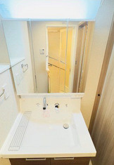 Ｒａｕｍ麻布十番の洗面所