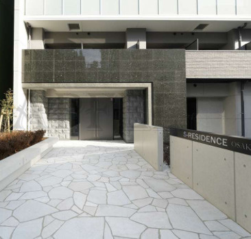 S-RESIDENCE大阪同心のエントランス