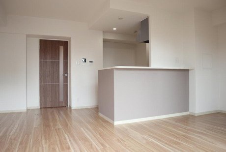 エルデ北堀江の居間・リビング