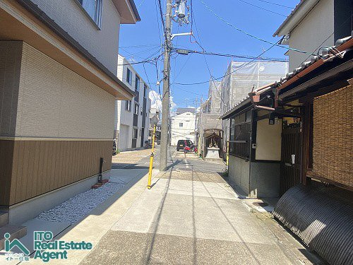 上・東西俵屋町 中古テラスハウスの周辺