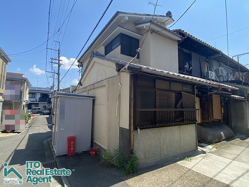 上・東西俵屋町 中古テラスハウスの外観