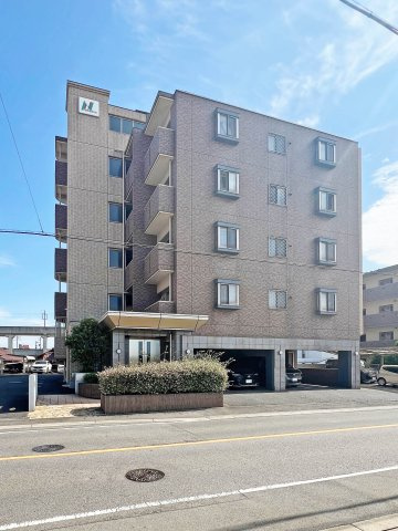 サプリーム大田川