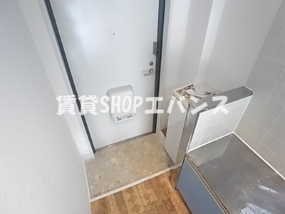 【玄関】 | ヴィラ・パンテオン