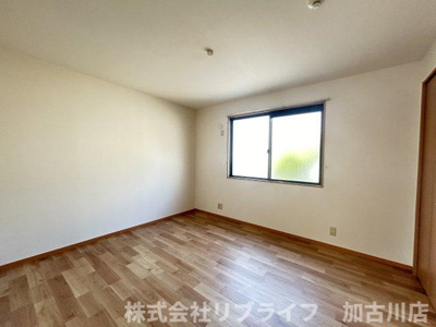 【洋室】 | メゾンソレーユA棟