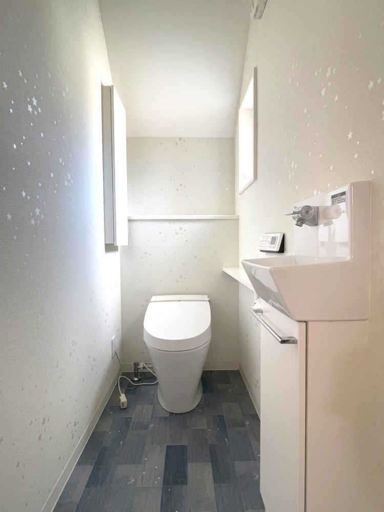 多肥上町　戸建のトイレ