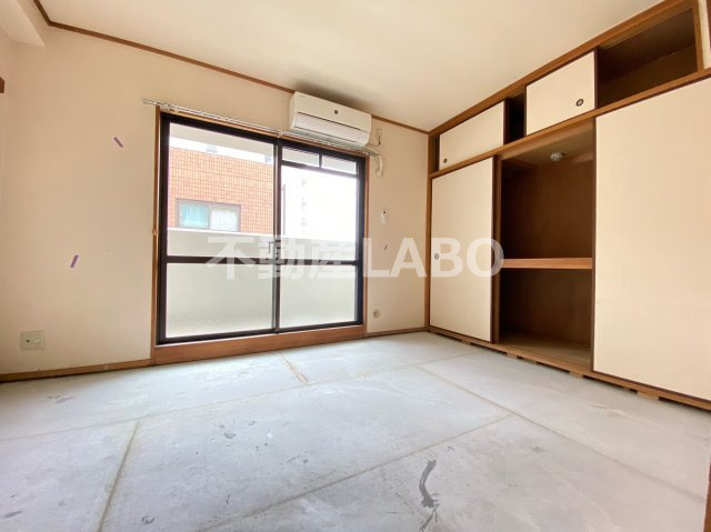 シャトー弁天弐番館の和室