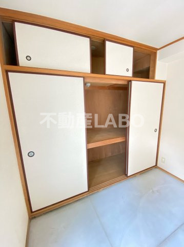 シャトー弁天弐番館の収納