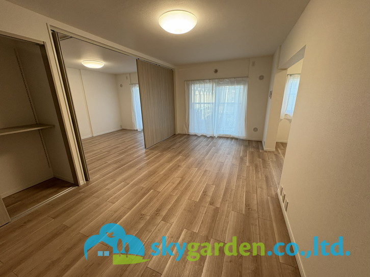 コーポ鵠沼Ｂ棟の居間・リビング|使いやすい居間です