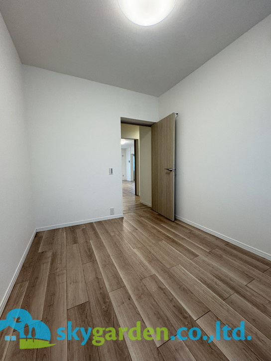 コーポ鵠沼Ｂ棟の洋室|使い勝手のいい洋室です