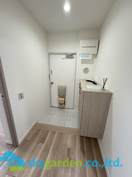 コーポ鵠沼Ｂ棟の玄関|きれいな玄関です