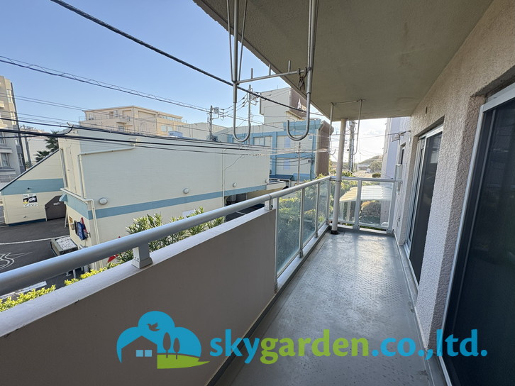 コーポ鵠沼Ｂ棟のバルコニー