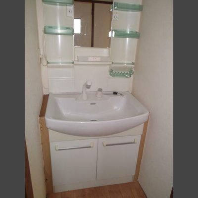 【洗面所】 | コムレッドハウス | 使いやすい洗面所です