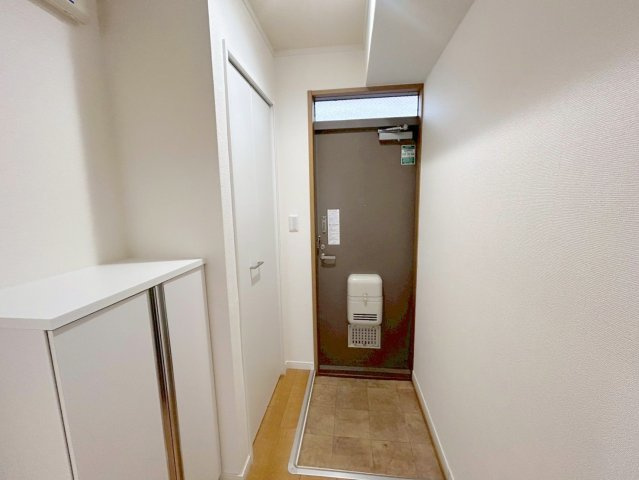 シティハイム 井草庵の玄関|★玄関スペースもしっかりありますので靴や傘置場も
工夫できそうです★