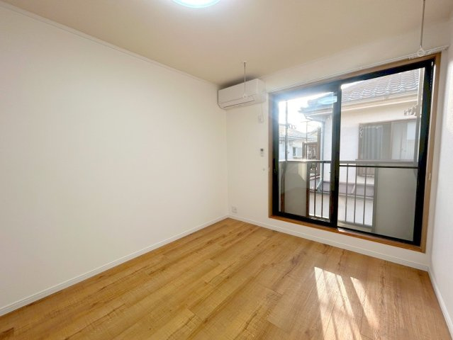 シティハイム 井草庵の居間・リビング|★とても綺麗な洋室で清潔感あり★