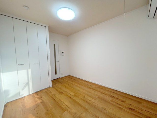 シティハイム 井草庵の居間・リビング|★リフォームされた綺麗な洋室です★