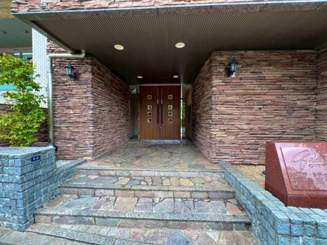 ガラ・シティ高田馬場のエントランス|ガラ・シティ高田馬場