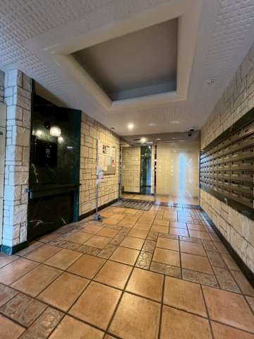 ガラ・シティ高田馬場のロビー|ガラ・シティ高田馬場