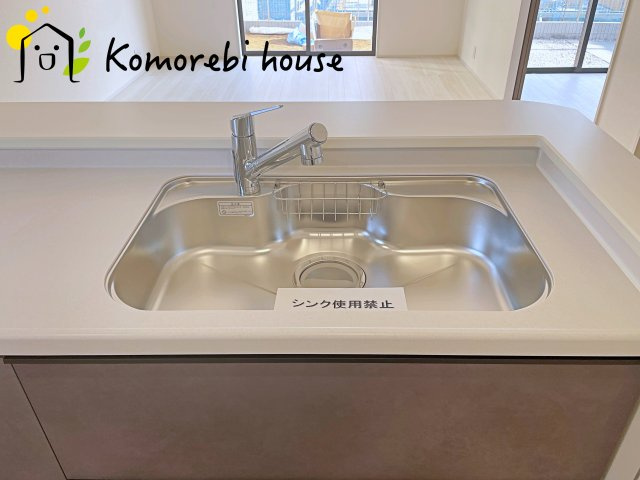 鴻巣市袋　第2　新築一戸建て　リーブルガーデン　01のキッチン|きれいなキッチンです