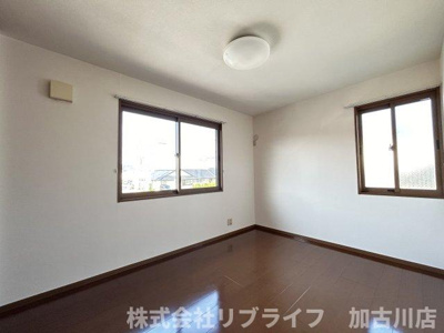 【洋室】 | プレリビイエール