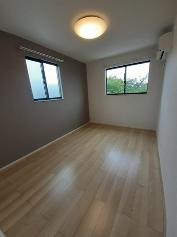 グローブ　Ａの内装