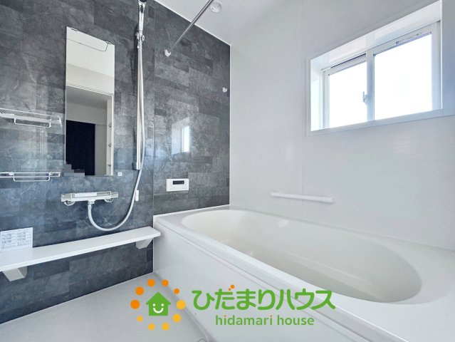 ワイウッドコート加須市南篠崎第３期　新築一戸建て　03の浴室