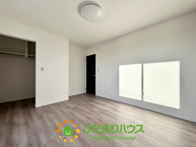 ワイウッドコート加須市南篠崎第３期　新築一戸建て　03の収納