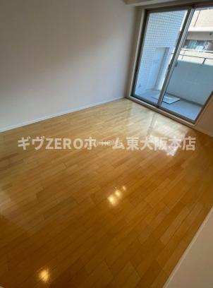 レジェンドール心斎橋イーストの居間・リビング