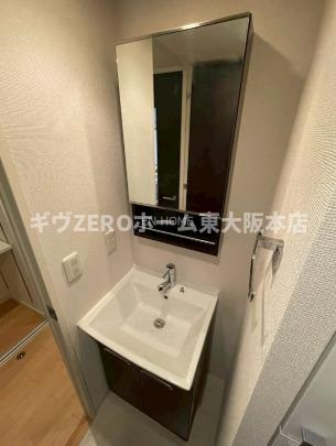 レジェンドール心斎橋イーストの洗面所