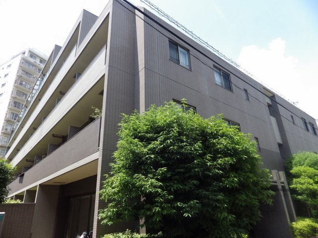 レジディア池袋の外観