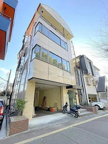 リブレス南浦和の外観