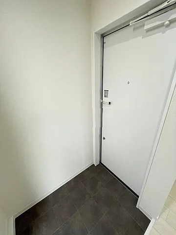 リブレス南浦和の玄関