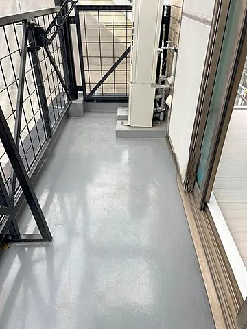 リブレス南浦和のバルコニー