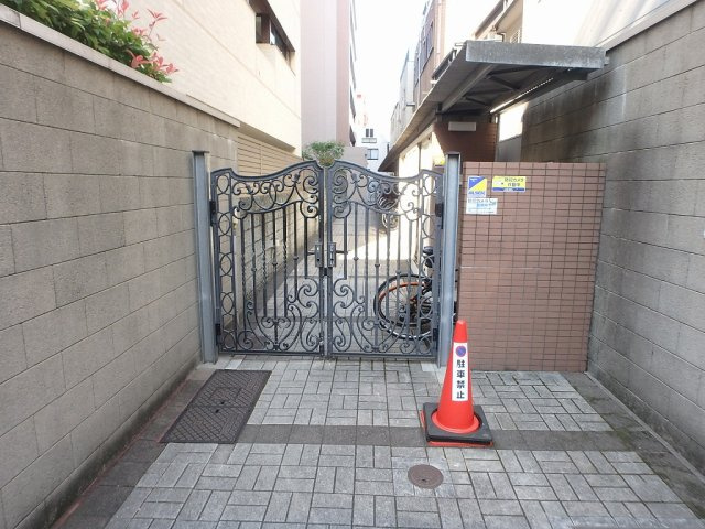 キャメロットのエントランス