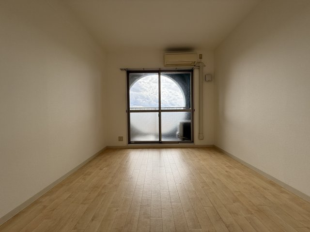 ラ・セデュクシオンの居間・リビング