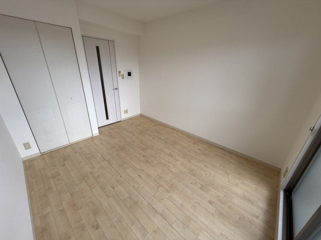 ラ・セデュクシオンの居間・リビング