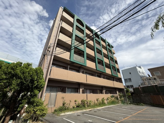 ラ・セデュクシオンの外観