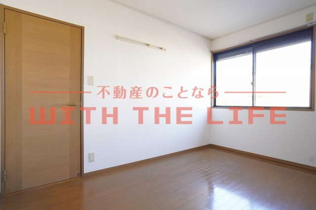 セジュール幸Ⅱ【キャッシュバック対象物件】の洋室|明るい洋室です