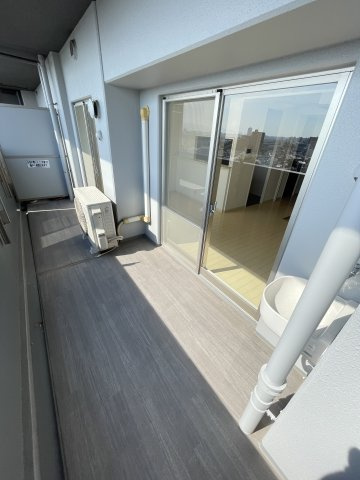 大阪市都島区毛馬町２丁目の賃貸マンションのバルコニー